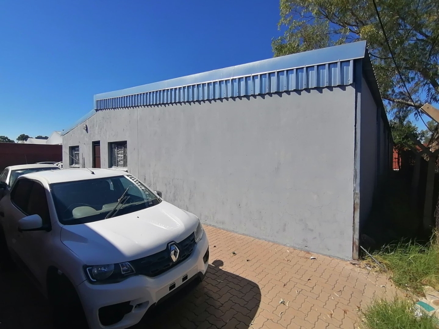  Bedroom Property for Sale in Oos Einde Free State